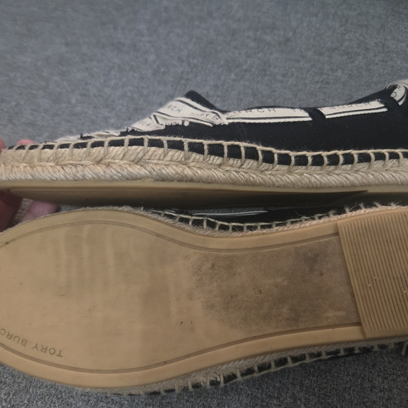 Tory Burch Black Espadrille Flats with Branded Ribbon Used 5 1/2 - Picture 7 of 8